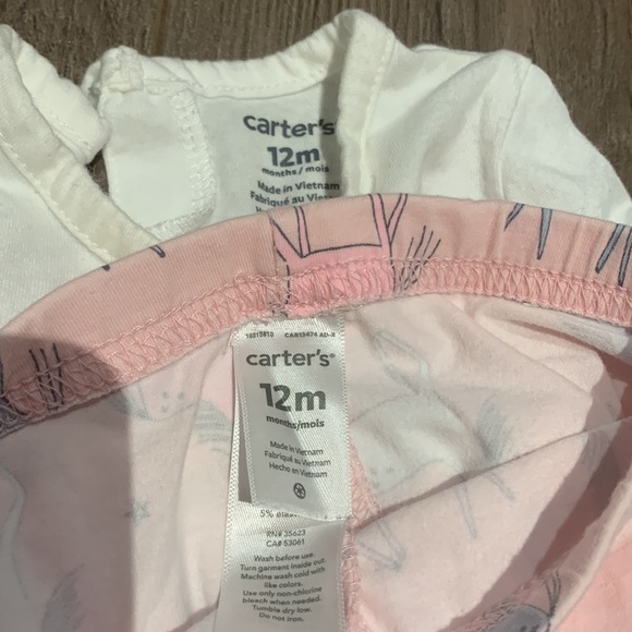 Carters. unicorn design 2 piece. Size 12 months. - Picture 2 of 3